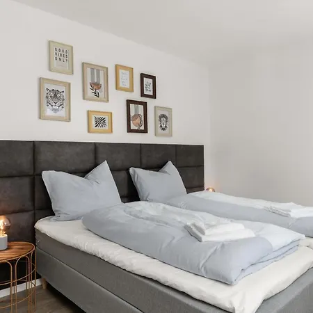 Lofts - Komfortable Fuer 4 Mit Balkon Nahe Vw-werk Appartement Cassel