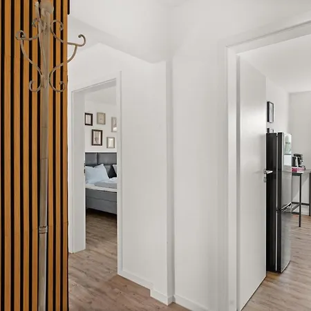 Lofts - Komfortable Fuer 4 Mit Balkon Nahe Vw-werk