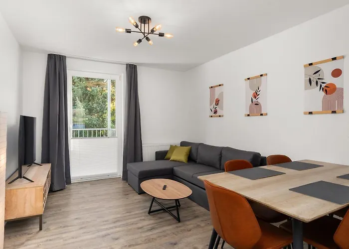 Lofts - Komfortable Fuer 4 Mit Balkon Nahe Vw-werk